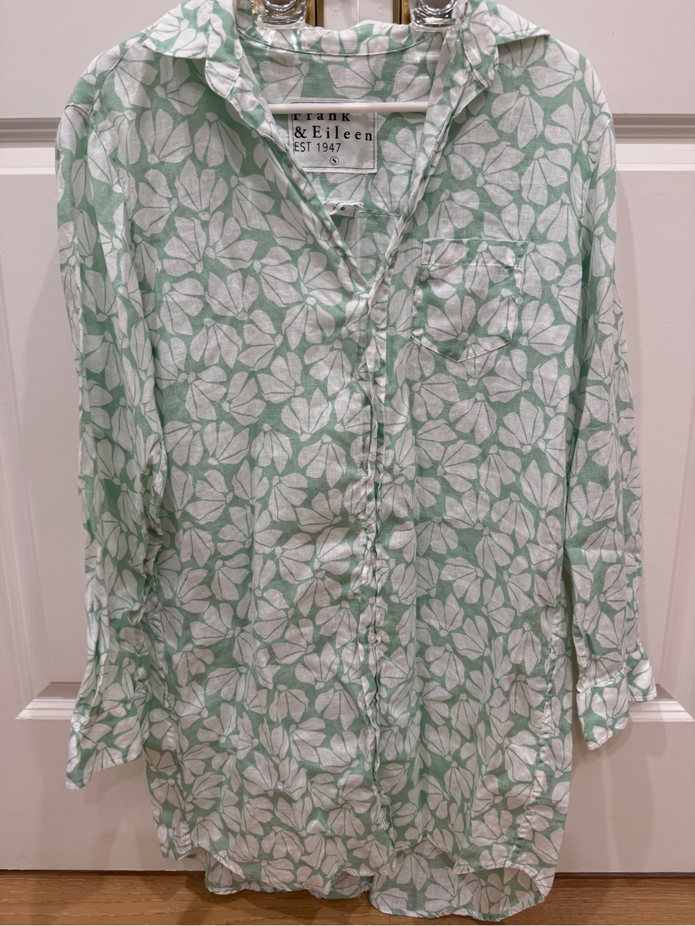 Frank & Eileen Mary Mint Green and White Floral Shirt Button Down 100% linen SM